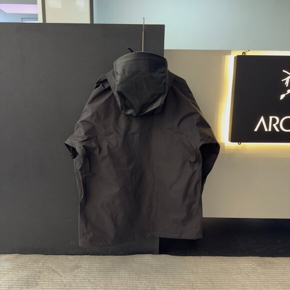 ARC'TERYX JIL SANDER GORE-TEX JACKET - Picture 2 of 6